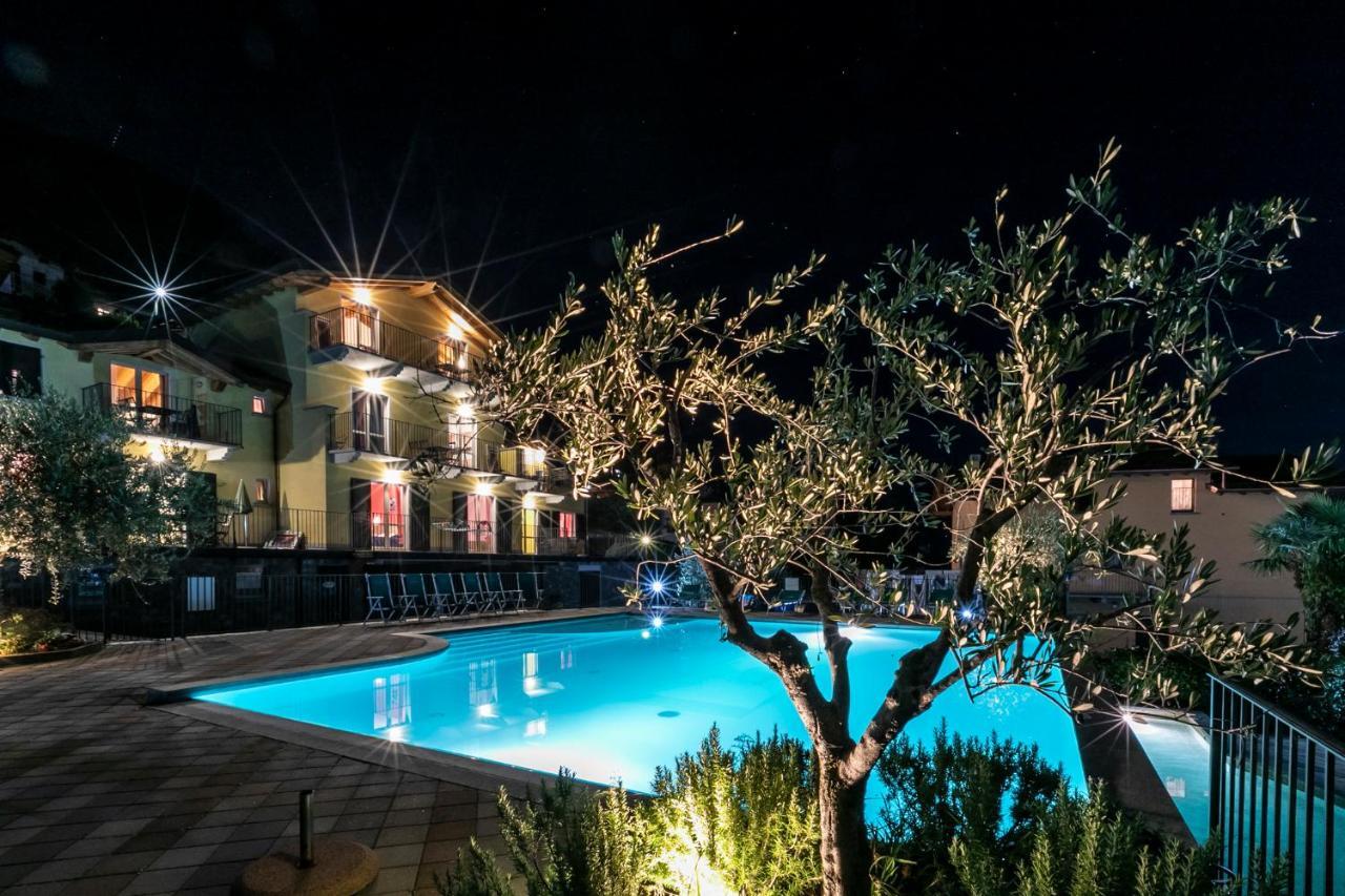 Residence La Collina Vercana Εξωτερικό φωτογραφία